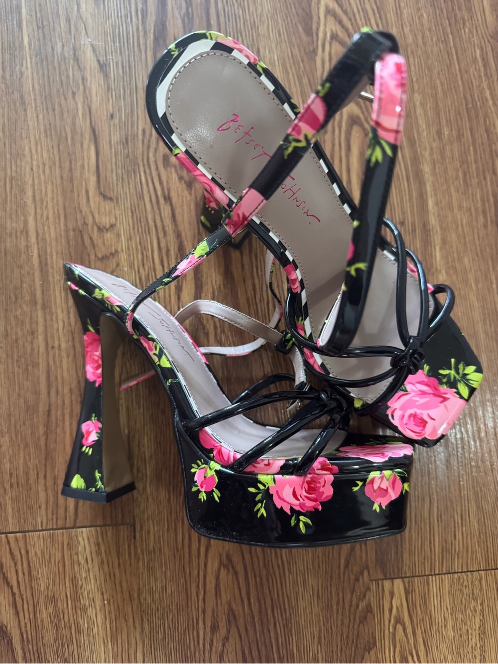 Betsey Johnson Black Floral Pink Rose Platform Heel